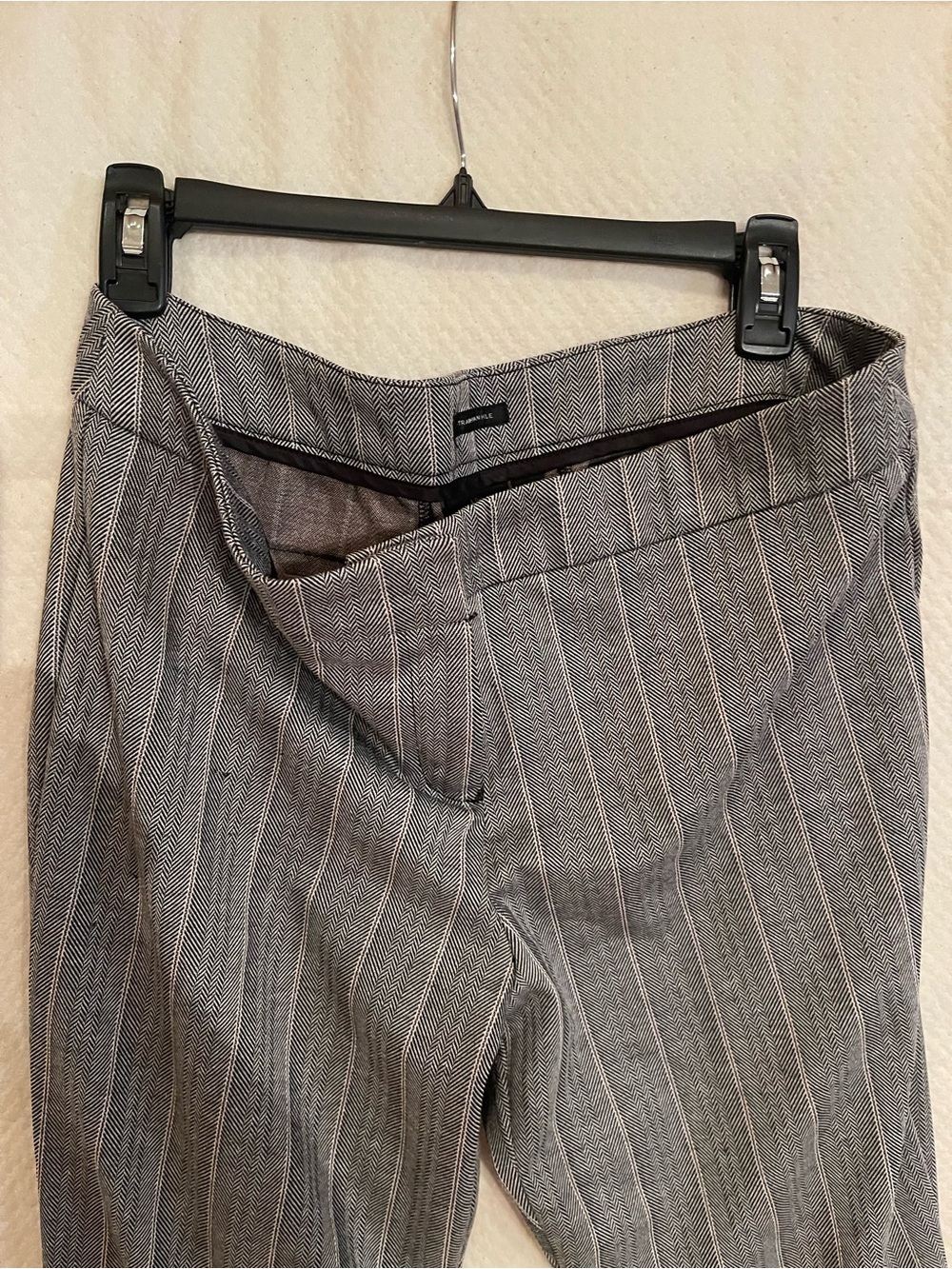 Worthington Gray Pinstripe Herringbone Dress Pants